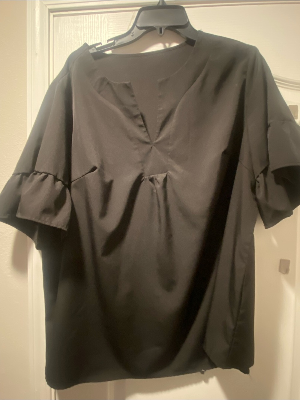 SHEIN Black V-Notch Ruffle Sleeve Blouse